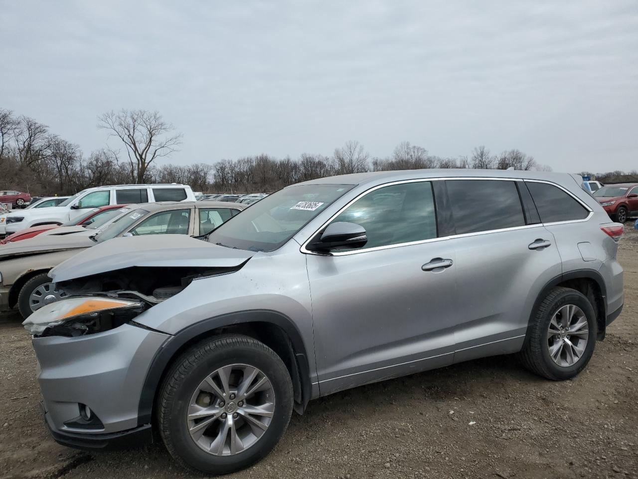 2014 Toyota Highlander - Image 1