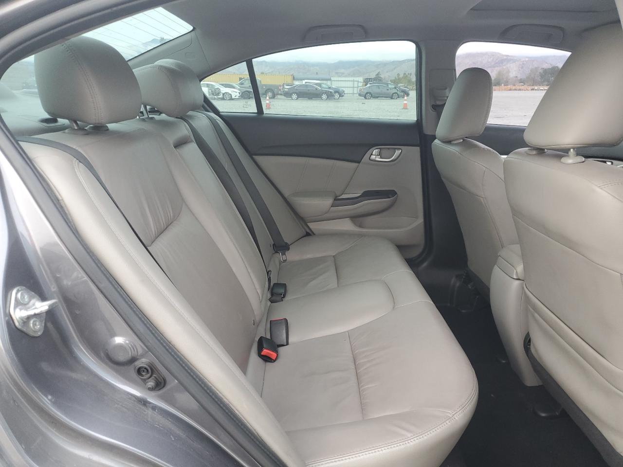 2015 Honda Civic - Image 11