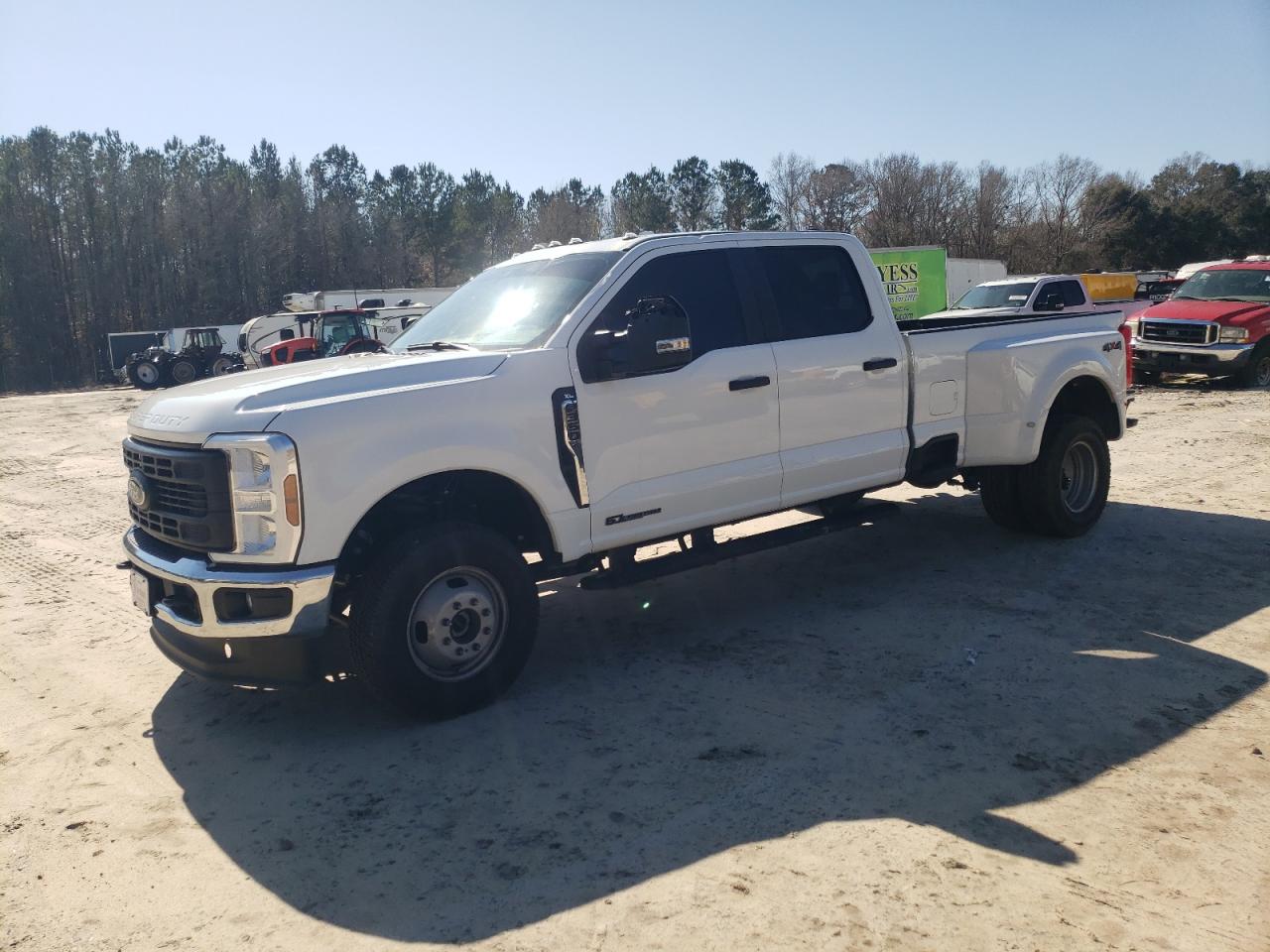 2024 Ford F350 Super Duty for Sale in Savannah, GA - Top/Roof