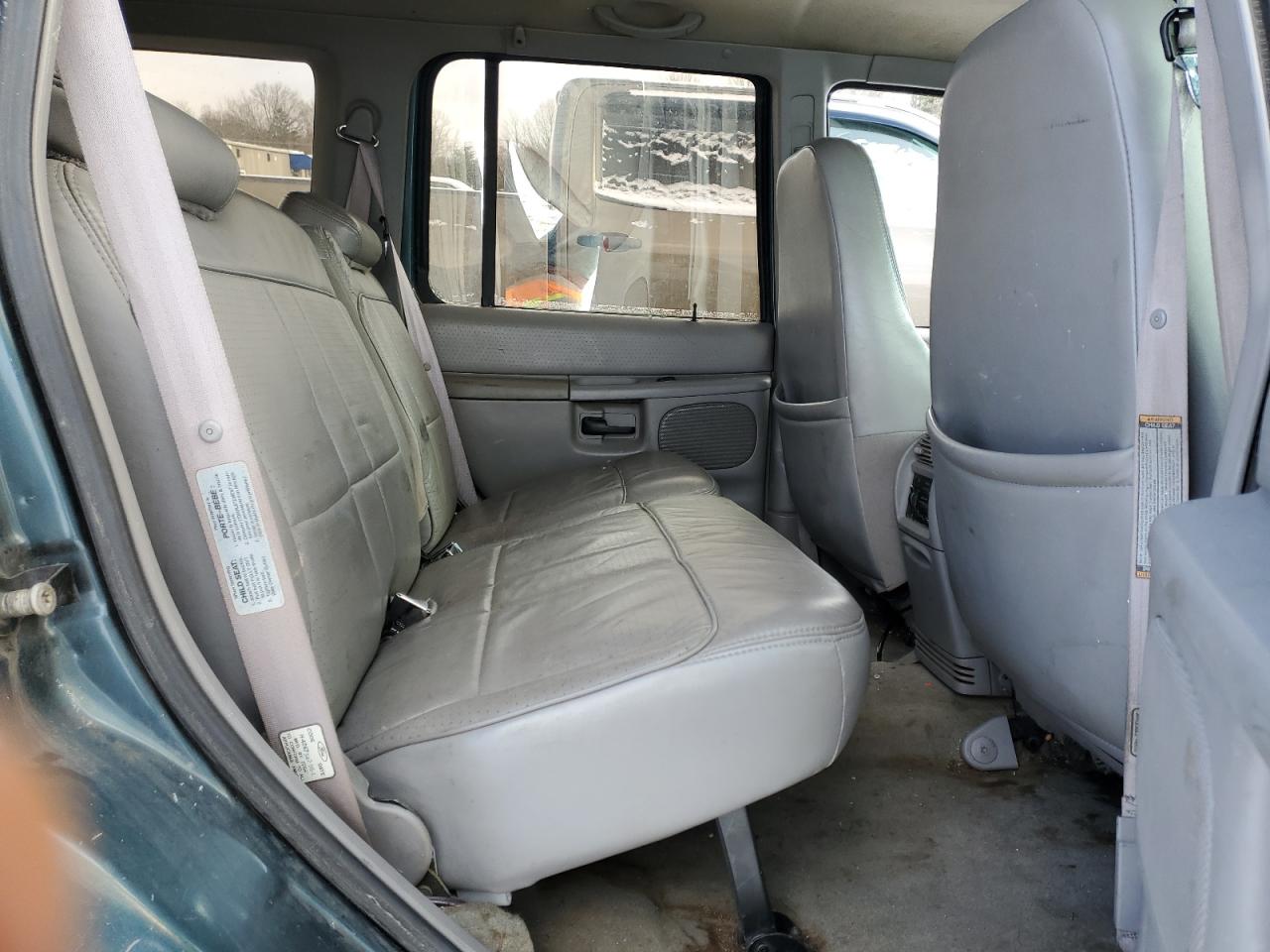 1997 Mercury Mountaineer - Image 11