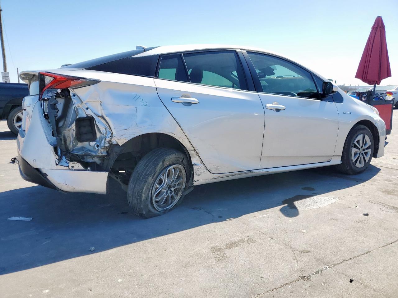 2017 Toyota Prius - Image 3