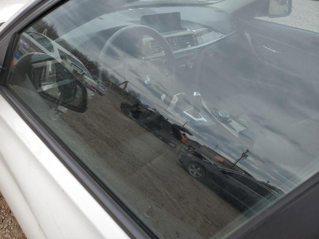  BMW 3 SERIES 2015 Белый