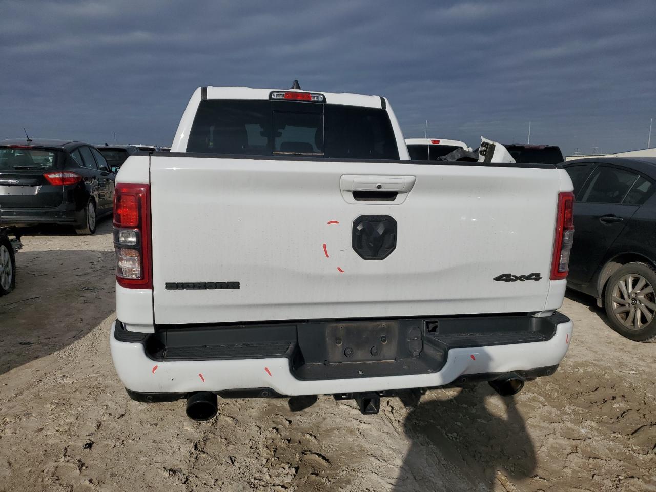 2020 RAM 1500 - Image 6