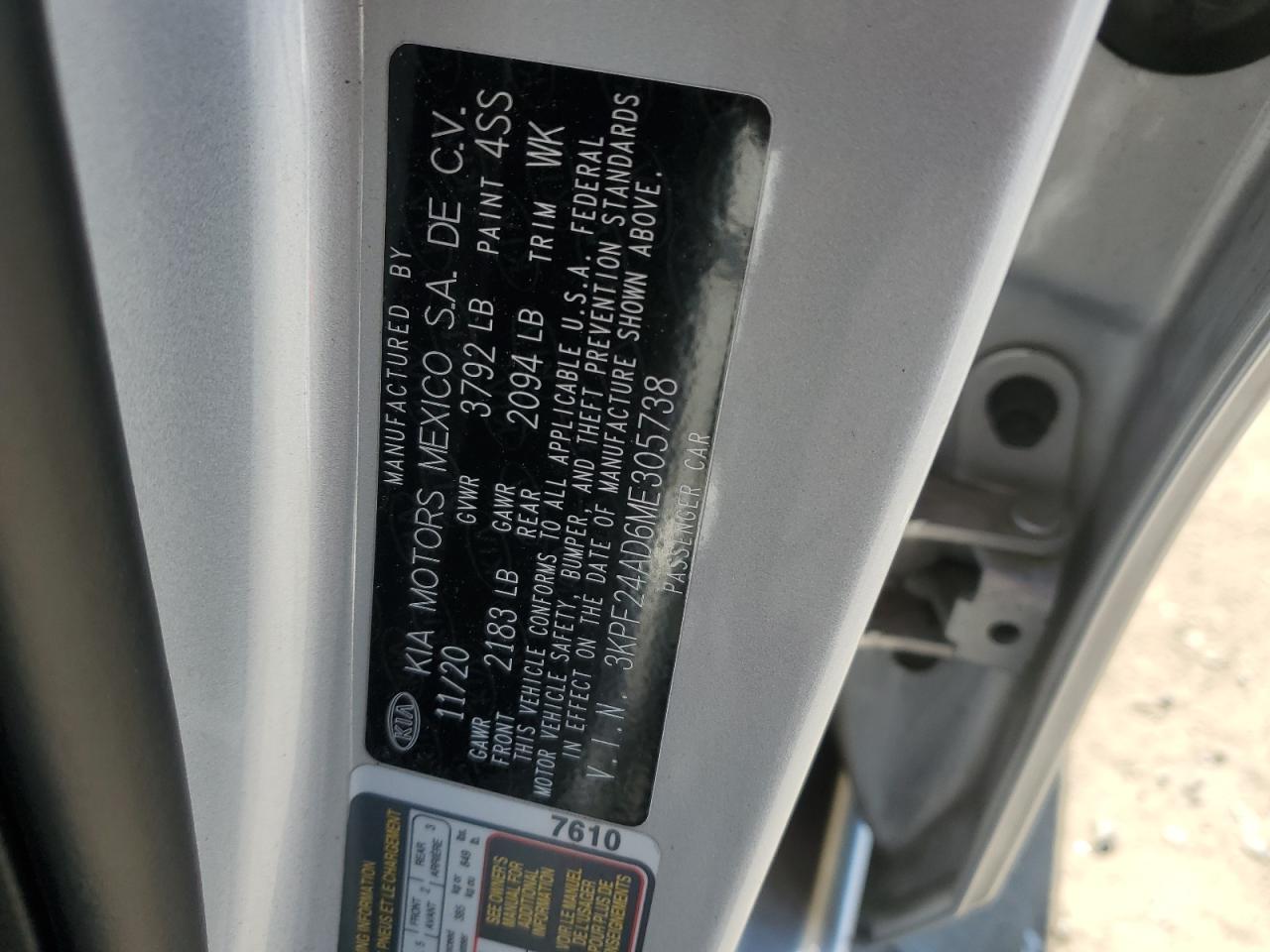 2021 Kia Forte - Image 12