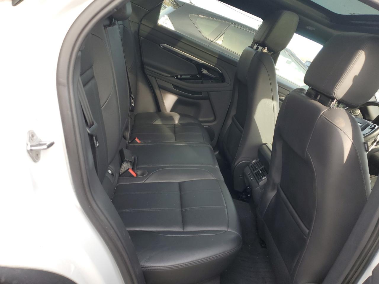 2020 Land Rover Range Rover - Image 11