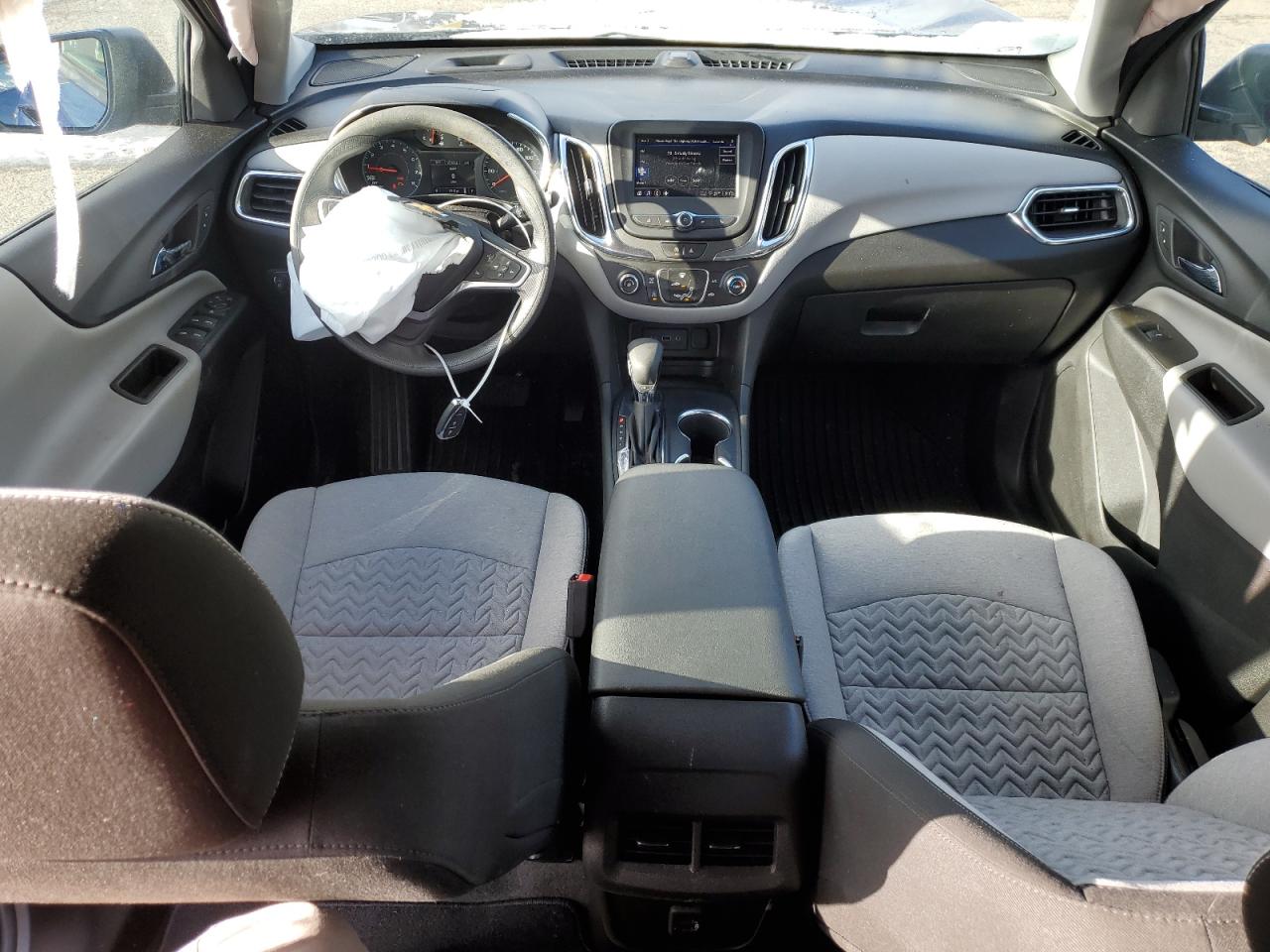 2023 Chevrolet Equinox - Image 8