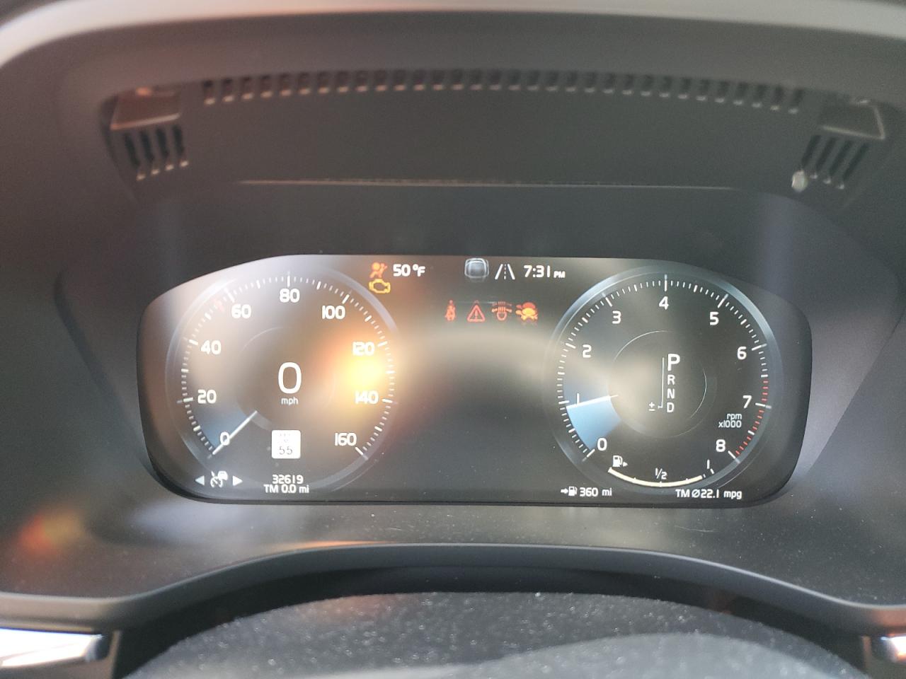 2020 Volvo XC60 - Image 9