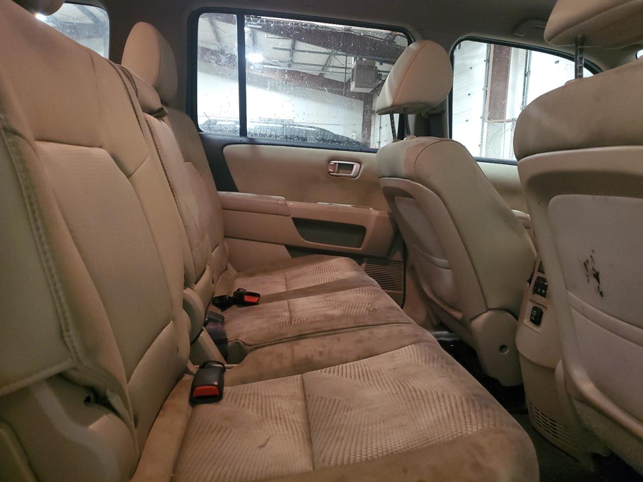 2015 Honda Pilot - Image 11