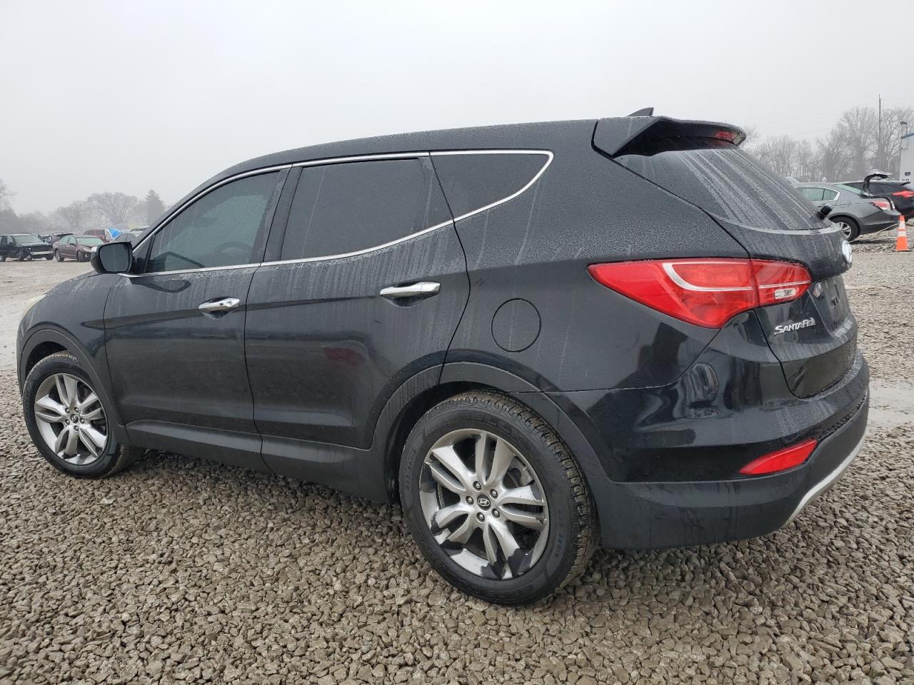 2013 Hyundai Santa Fe - Image 2