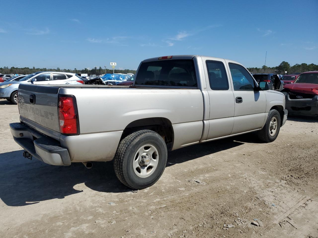 2004 Chevrolet Silverado - Image 3