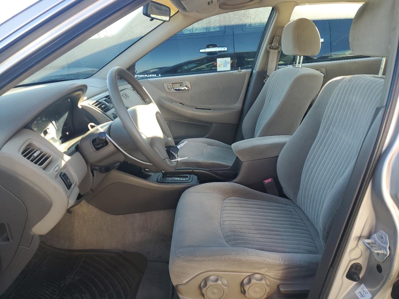 1998 Honda Accord - Image 7