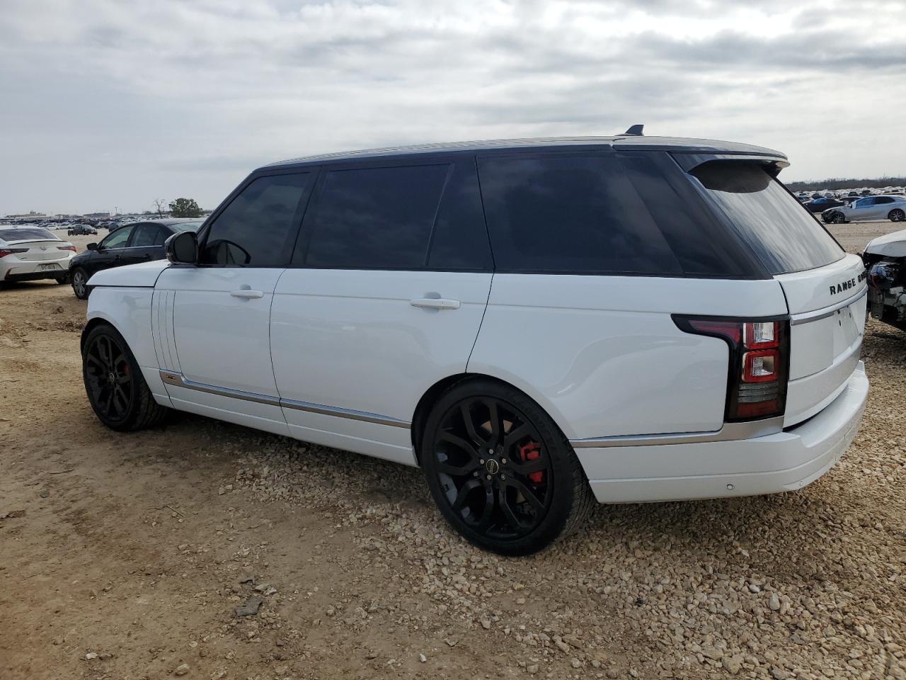 2016 Land Rover Range Rover - Image 2