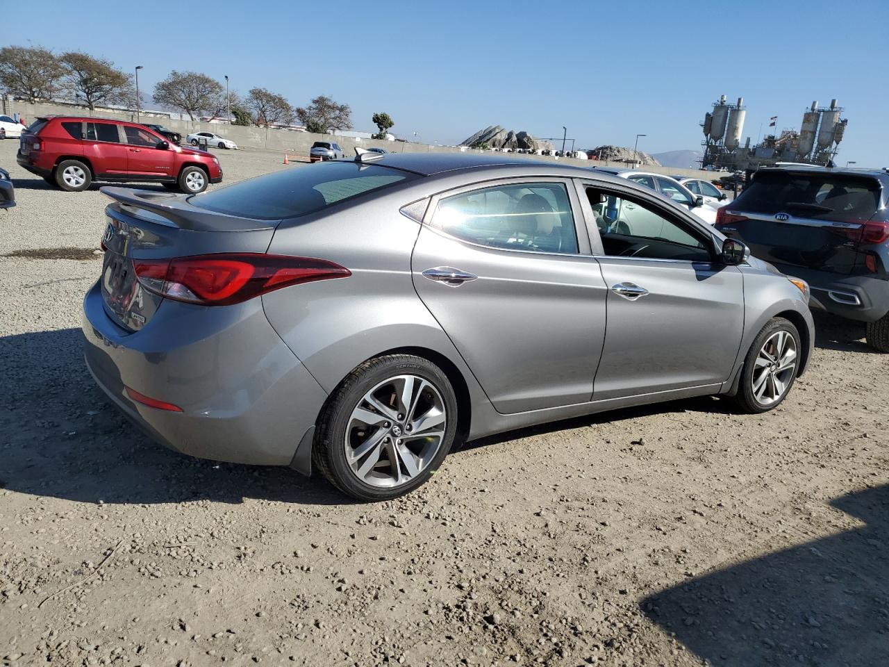 2014 Hyundai Elantra - Image 3