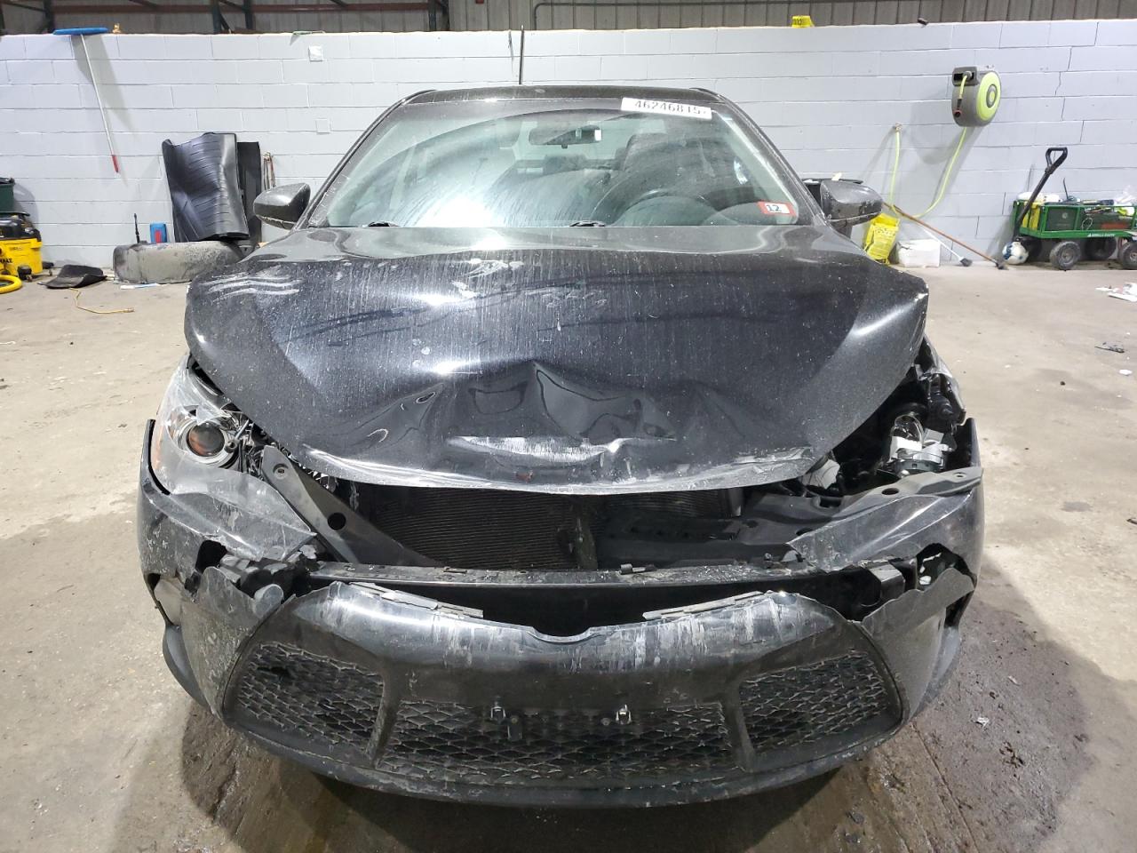 2016 Toyota Camry - Image 5