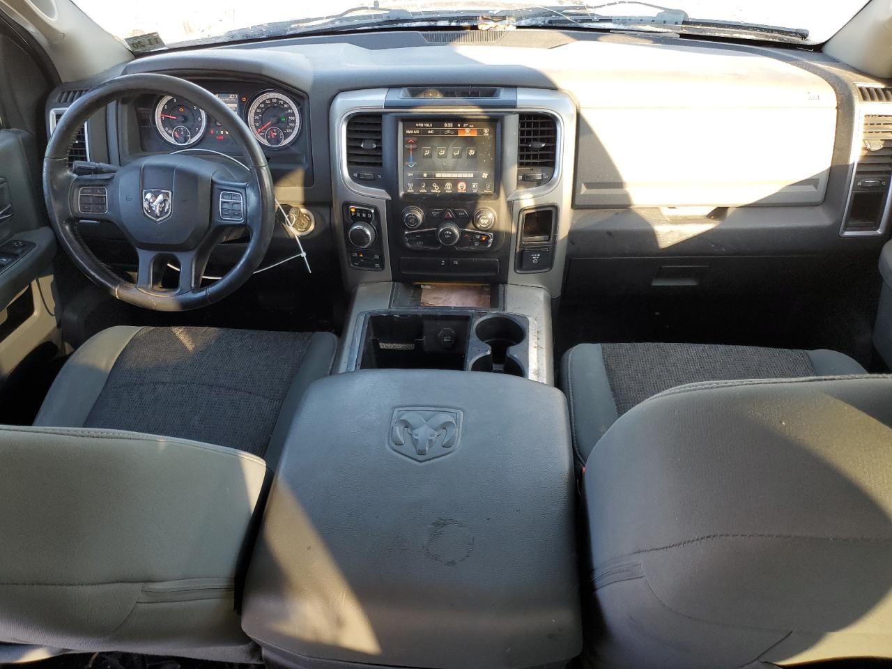 2015 RAM 1500 - Image 8