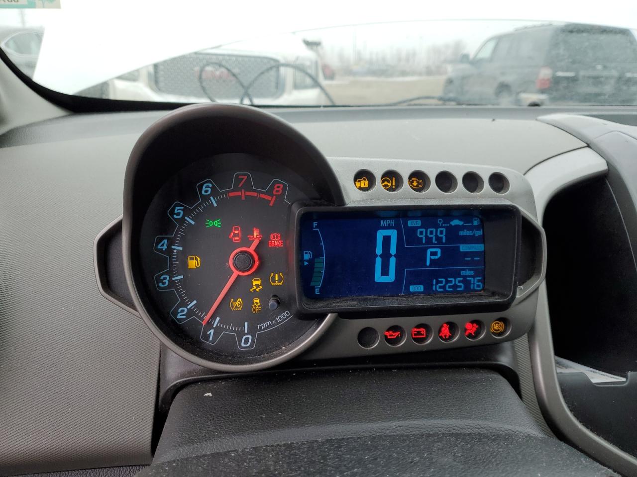 2015 Chevrolet Sonic - Image 9