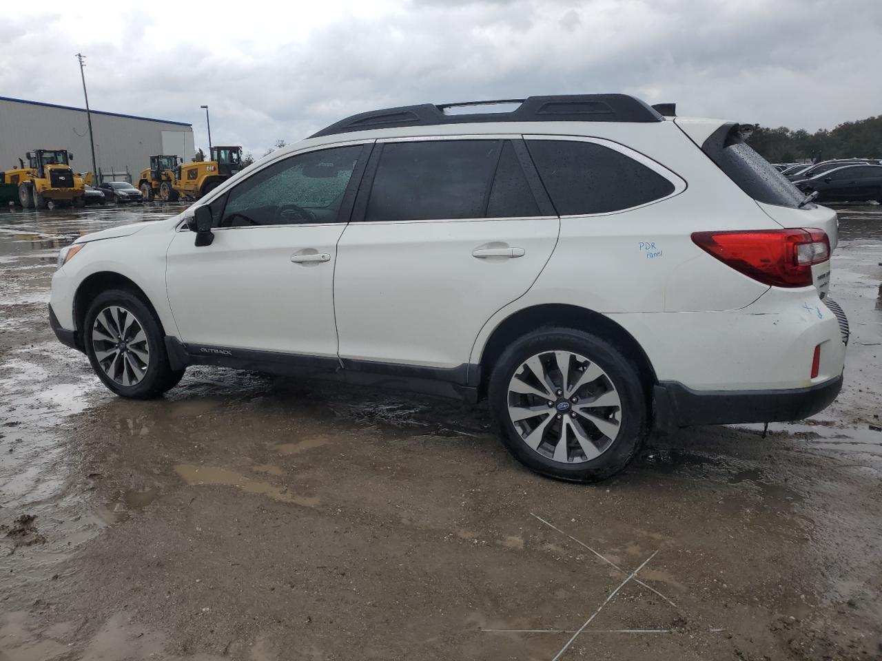 2017 Subaru Outback - Image 2