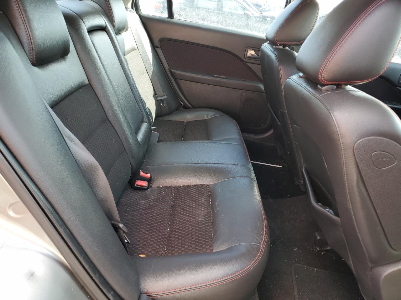 2009 Ford Fusion - Image 10
