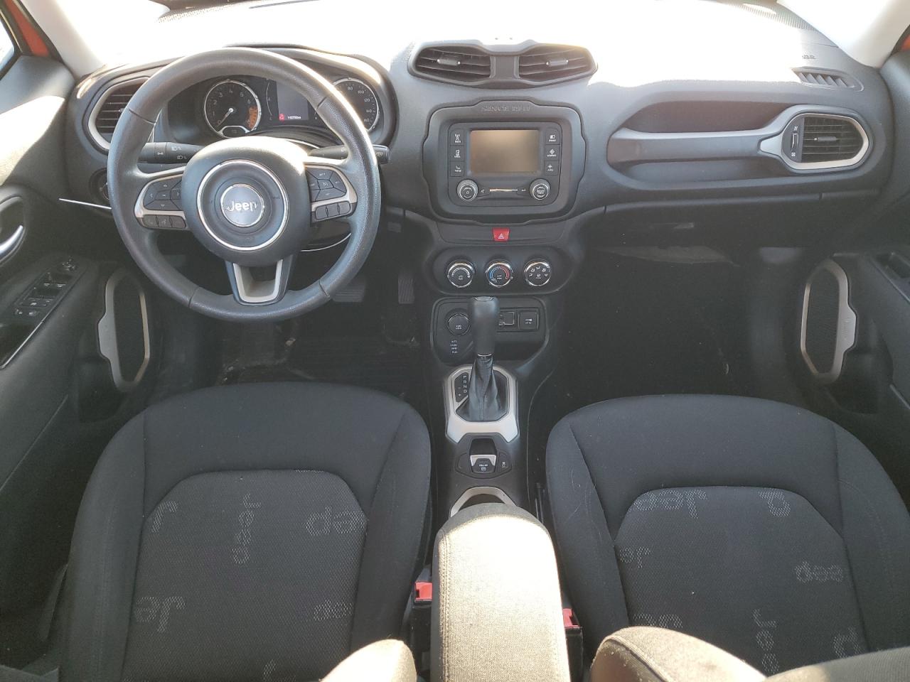 2017 Jeep Renegade - Image 8