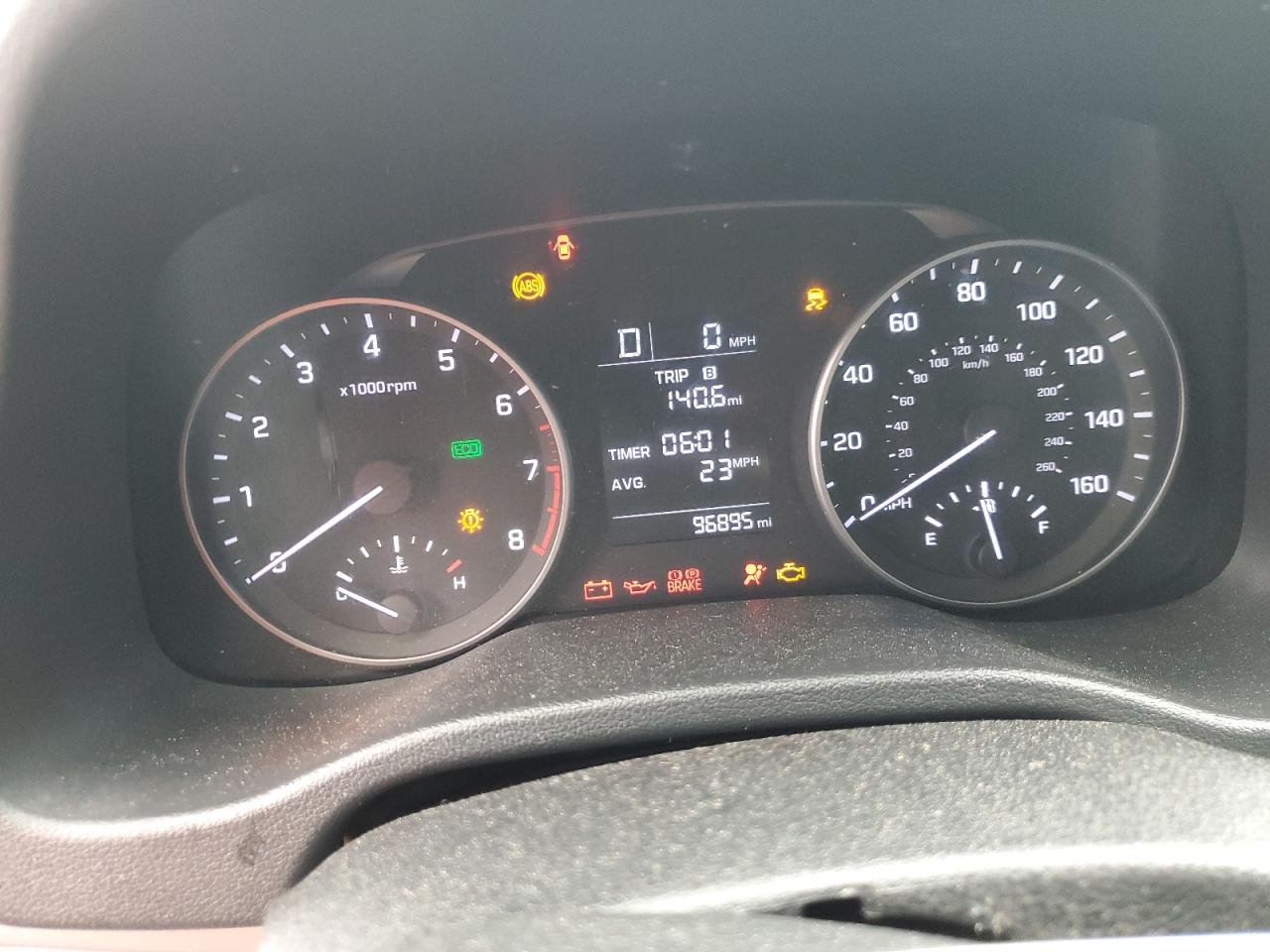 2017 Hyundai Elantra - Image 9