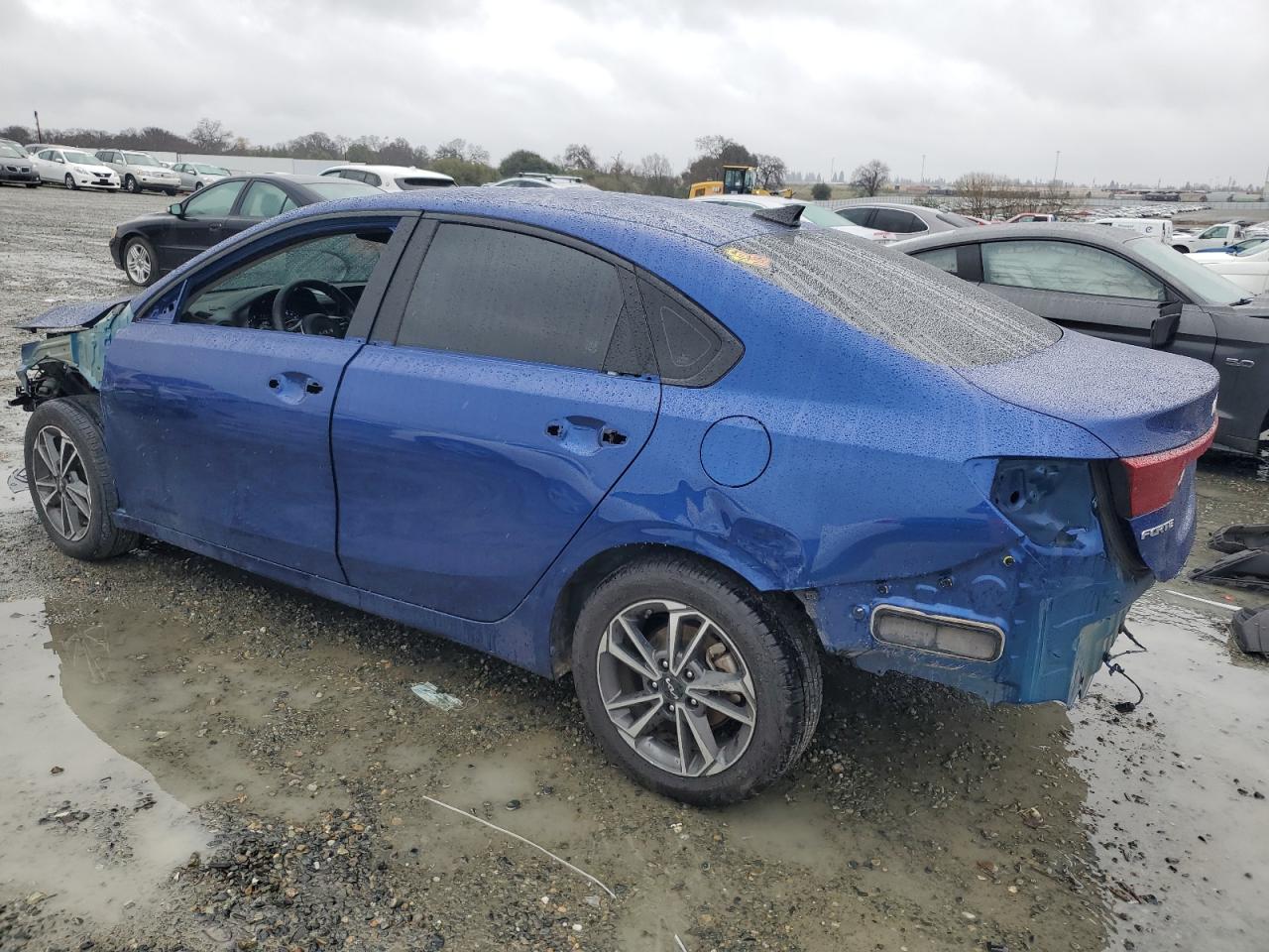 2022 Kia Forte - Image 2