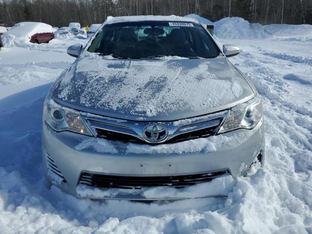  TOYOTA CAMRY 2014 Сріблястий