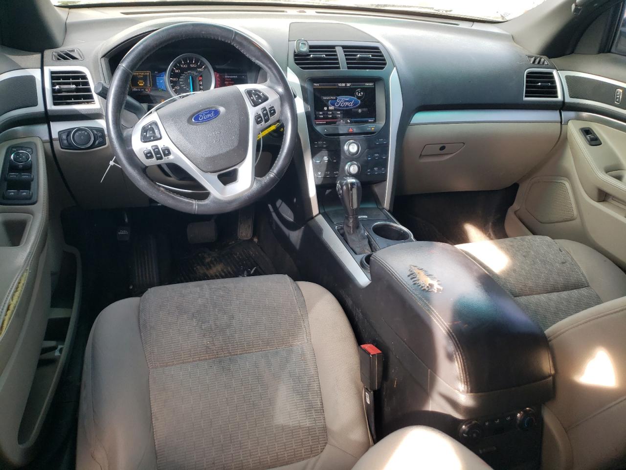 2013 Ford Explorer - Image 8