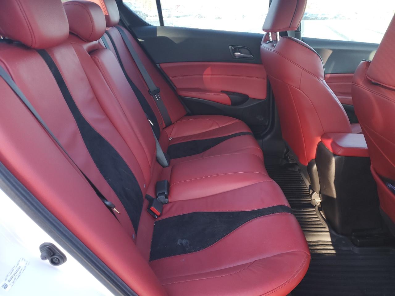 2022 Acura ILX - Image 10