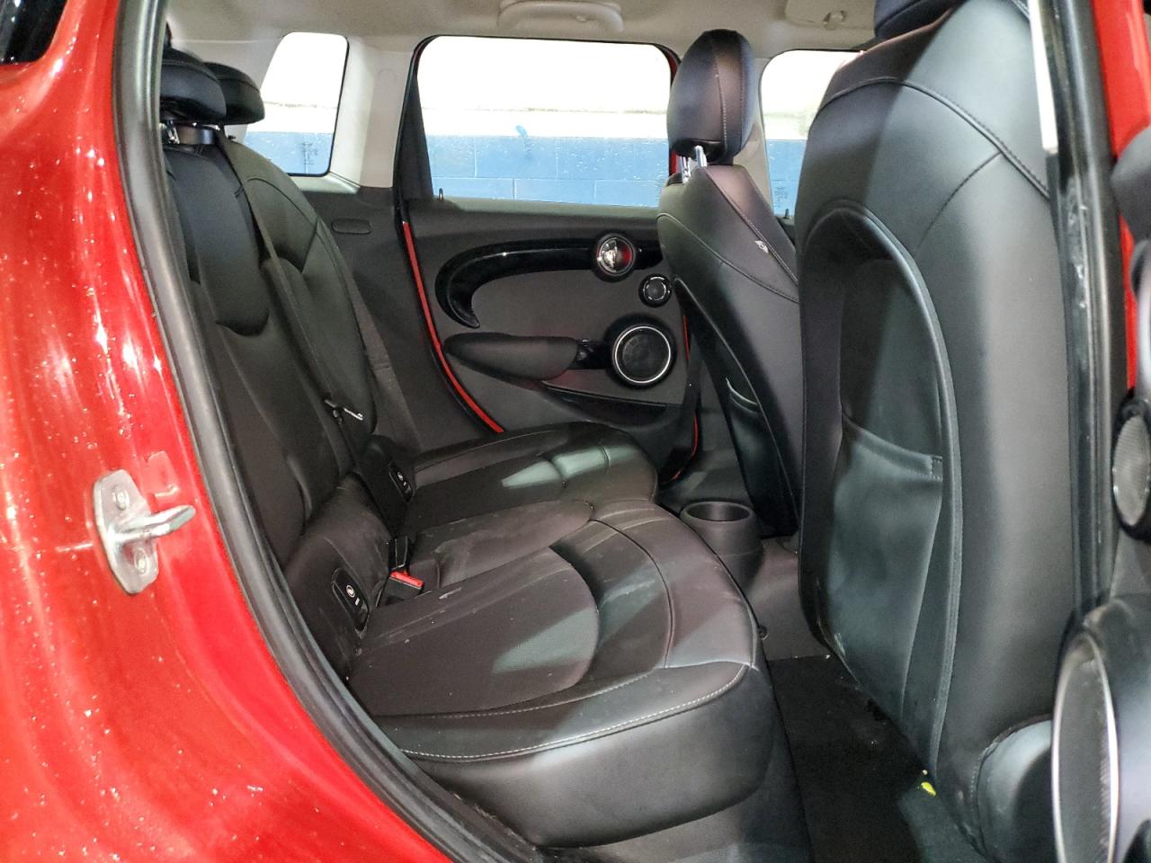 2015 MINI Cooper - Image 10