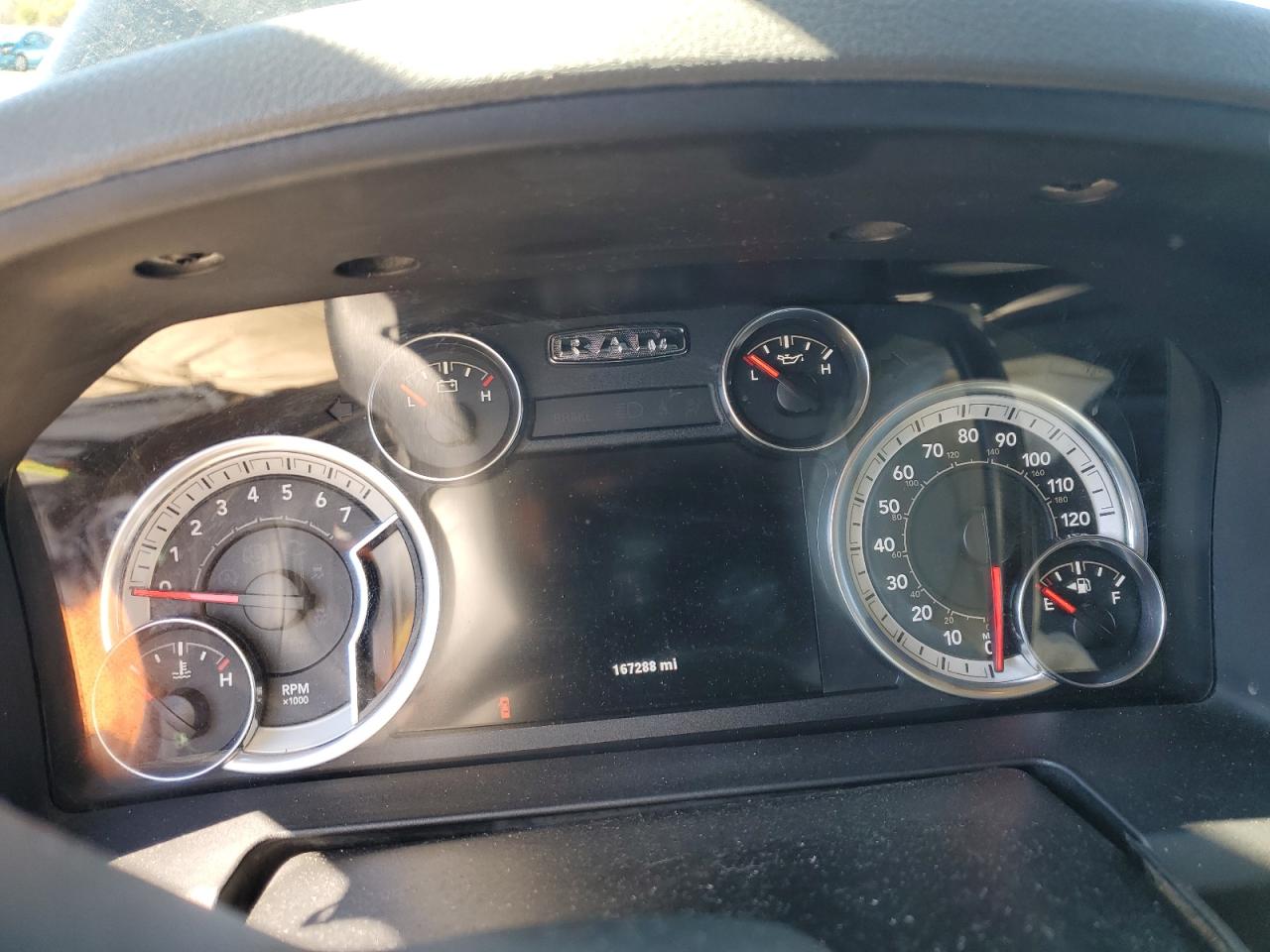2013 RAM 1500 - Image 9