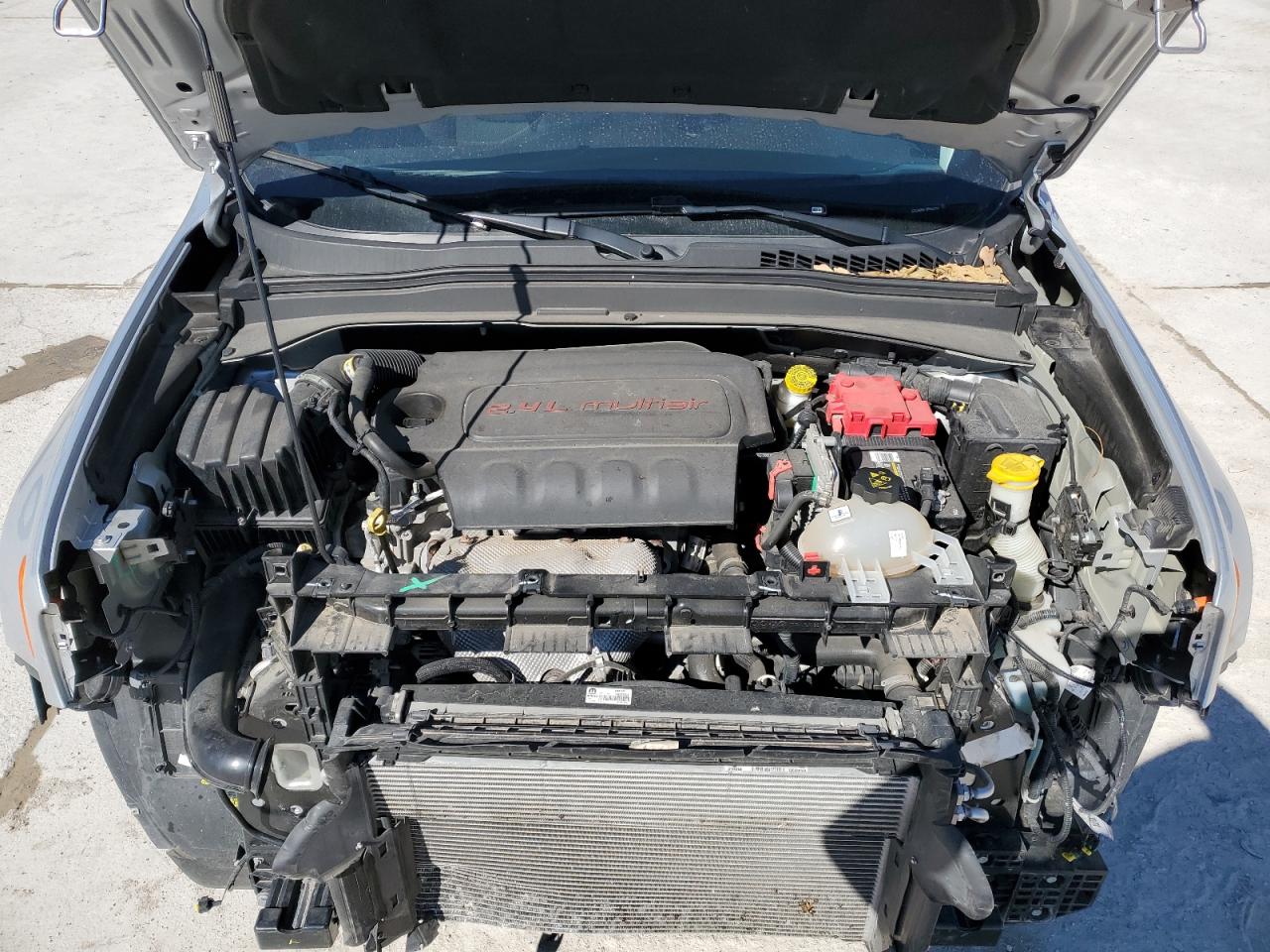 2018 Jeep Renegade - Image 12