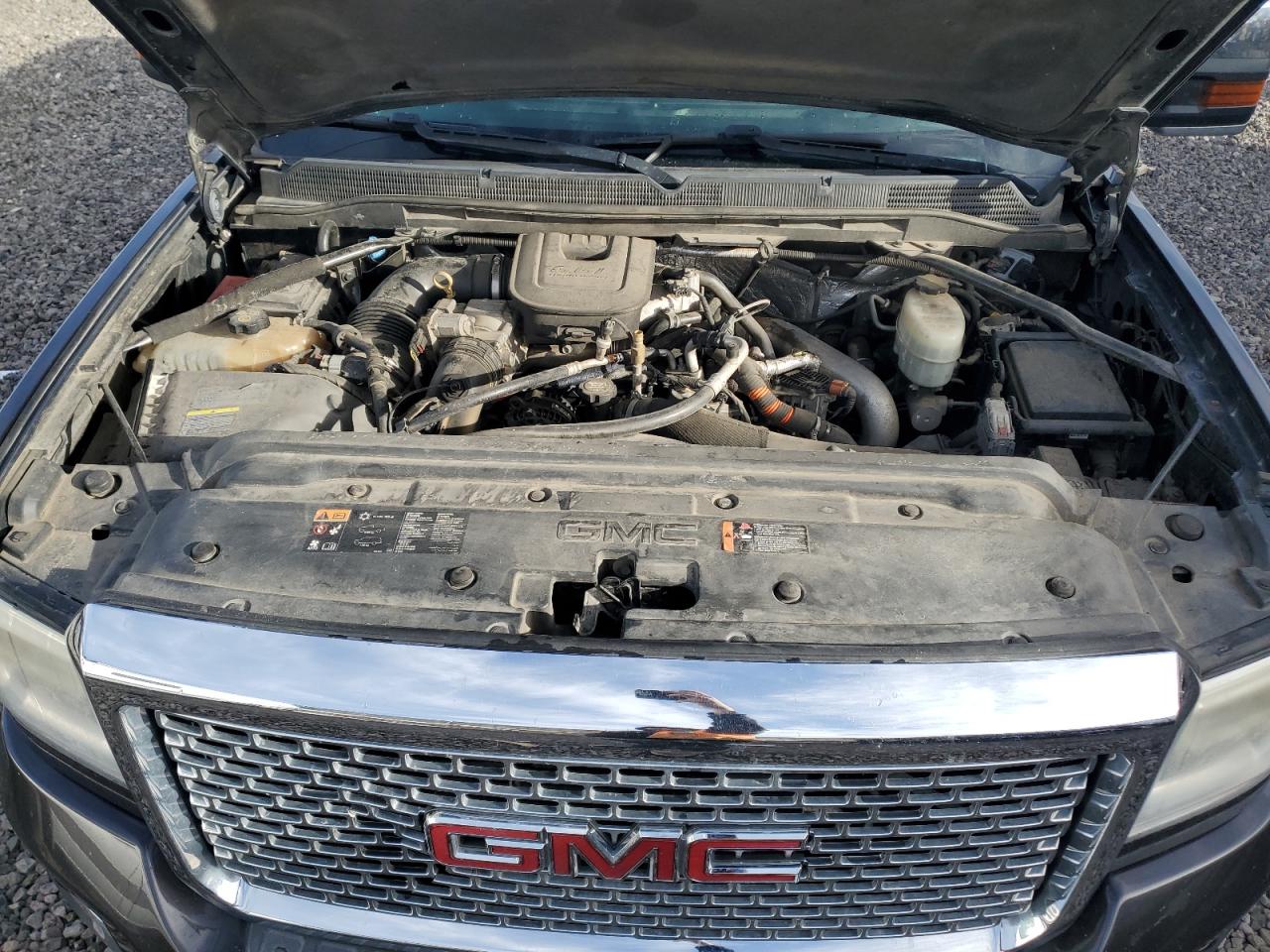 2015 GMC Sierra - Image 12