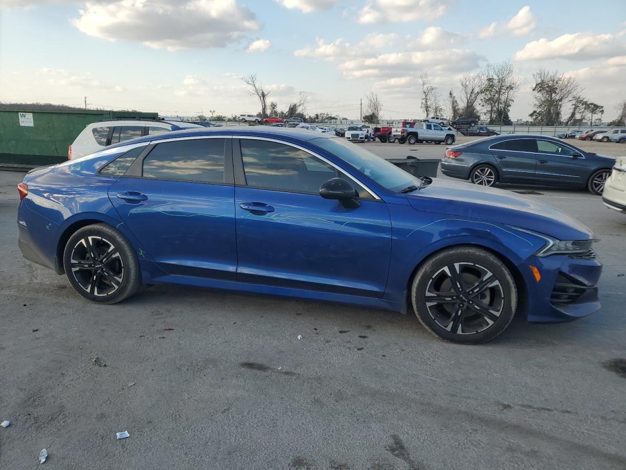 2022 Kia K5 - Image 4