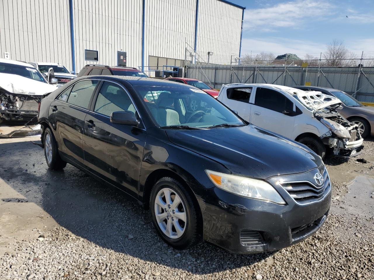 2010 Toyota Camry - Image 4