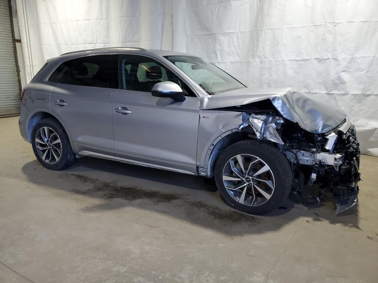 2024 Audi Q5 - Image 4