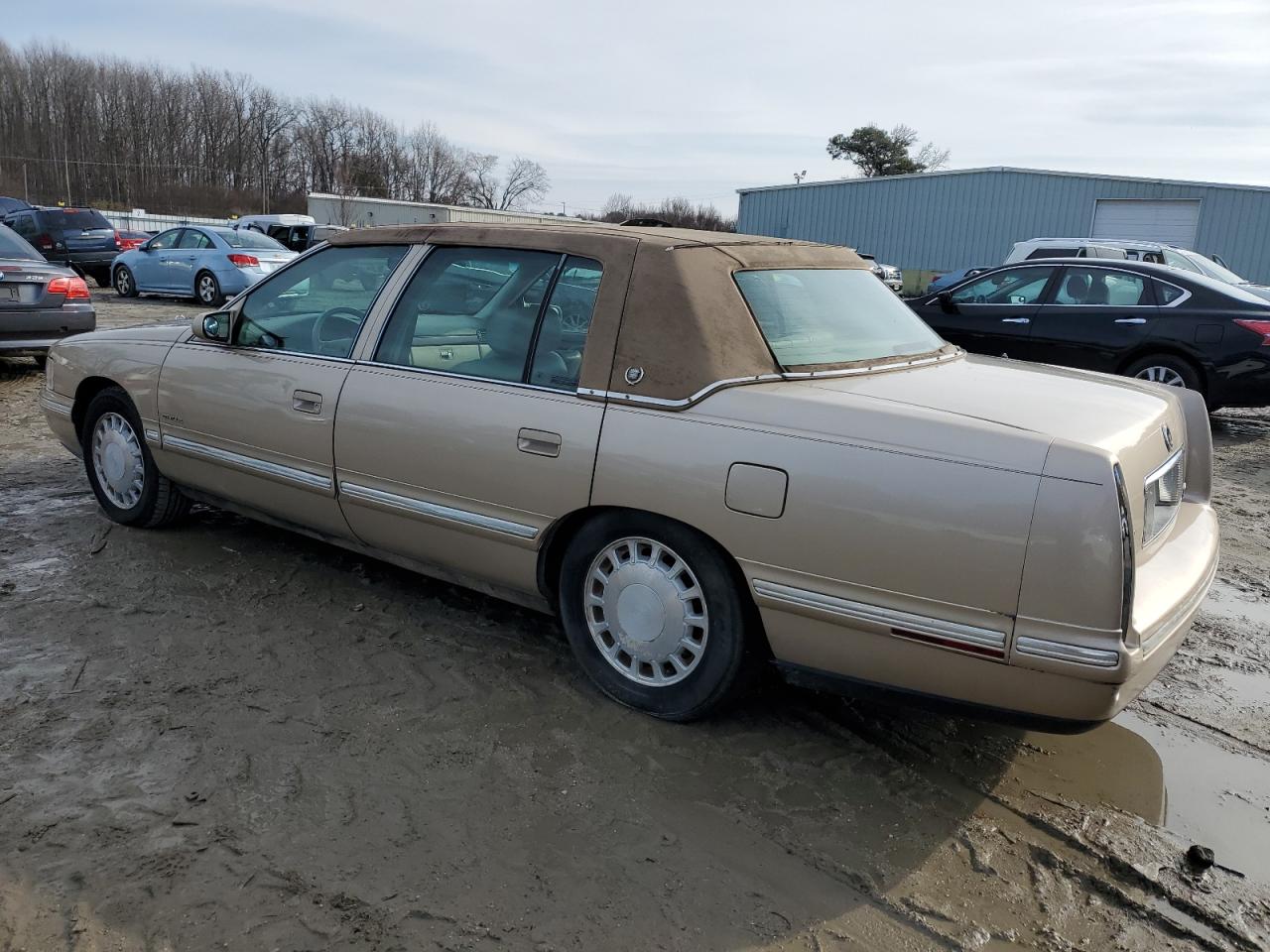 1998 Cadillac De Ville - Image 2