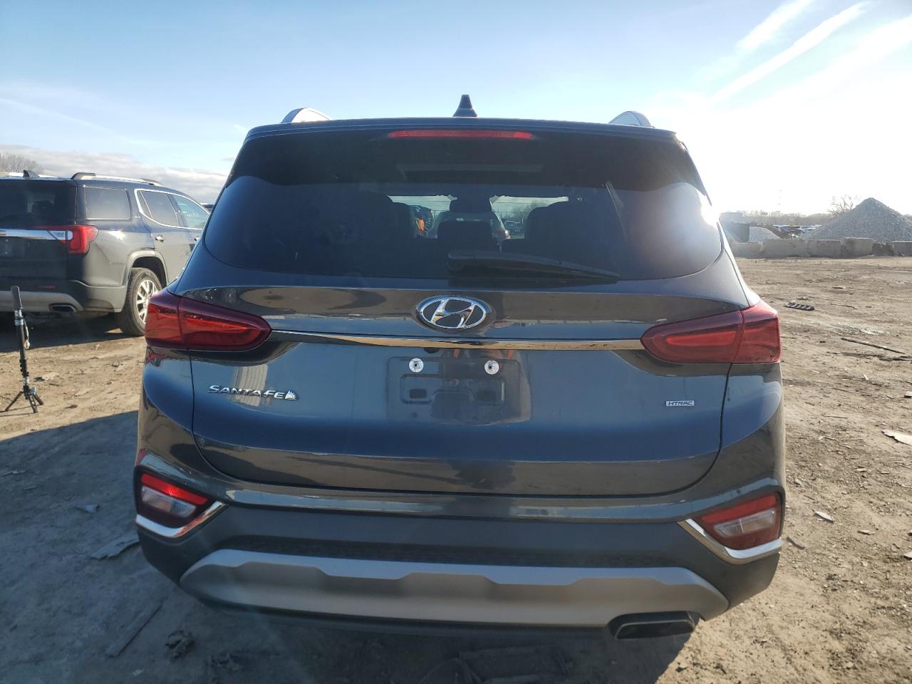 2020 Hyundai Santa Fe - Image 6