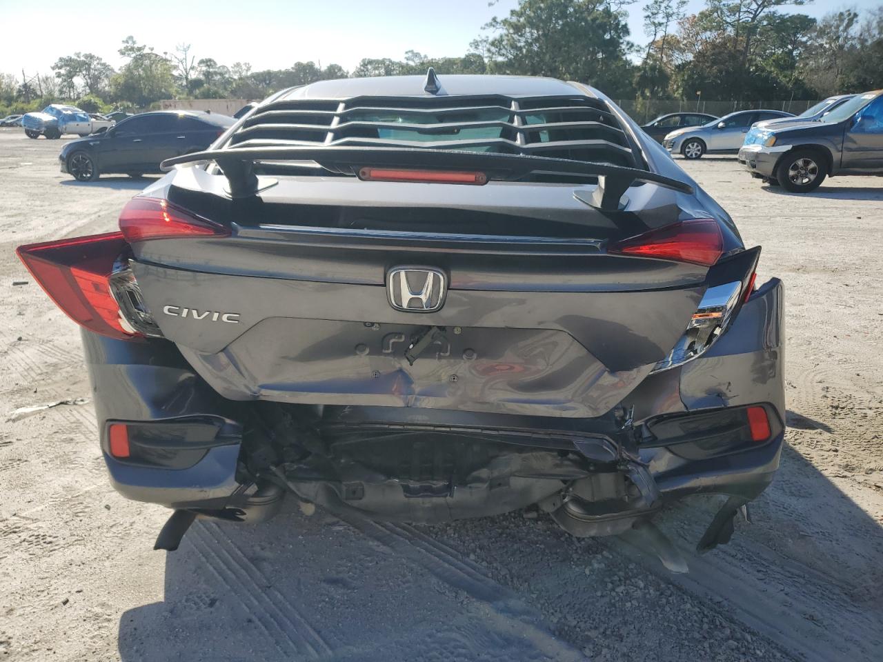 2019 Honda Civic - Image 6