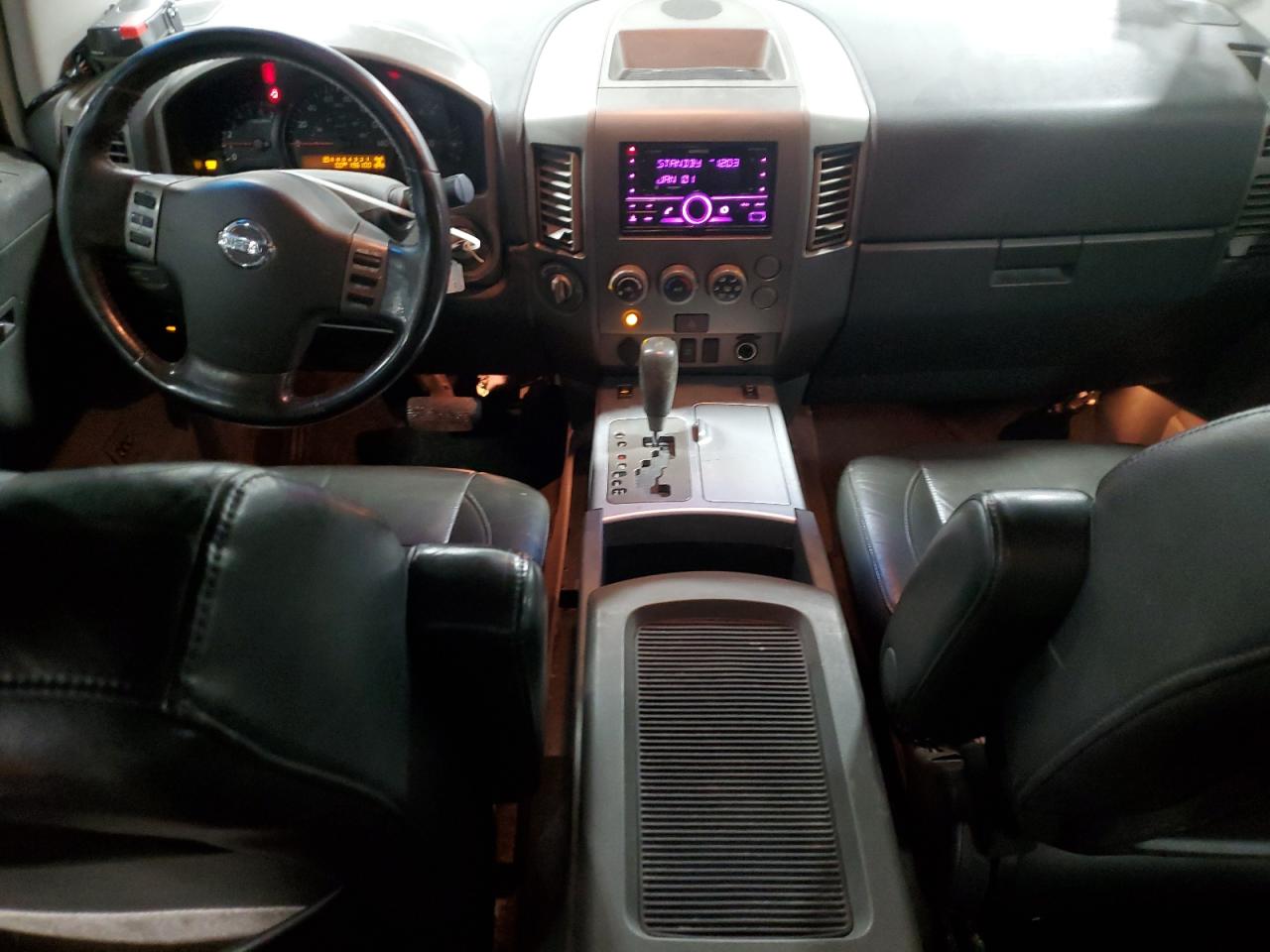 2005 Nissan Titan - Image 8