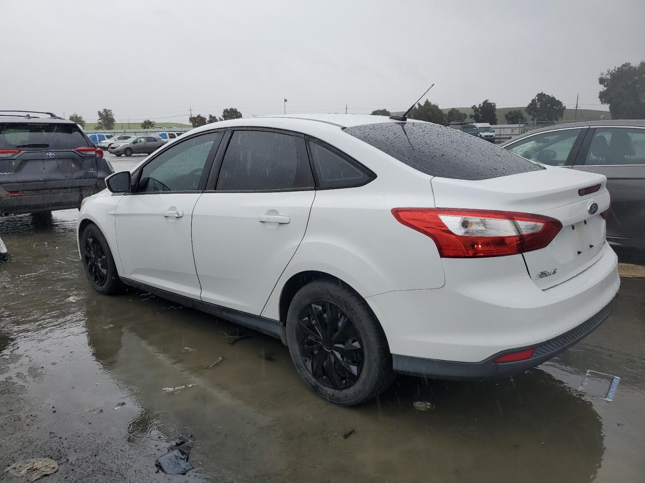 2012 Ford Focus - Image 2