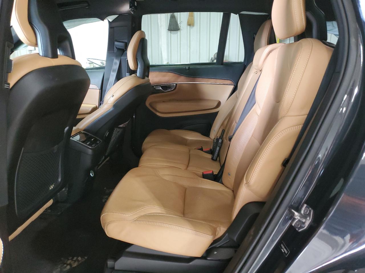 2017 Volvo XC90 - Image 11