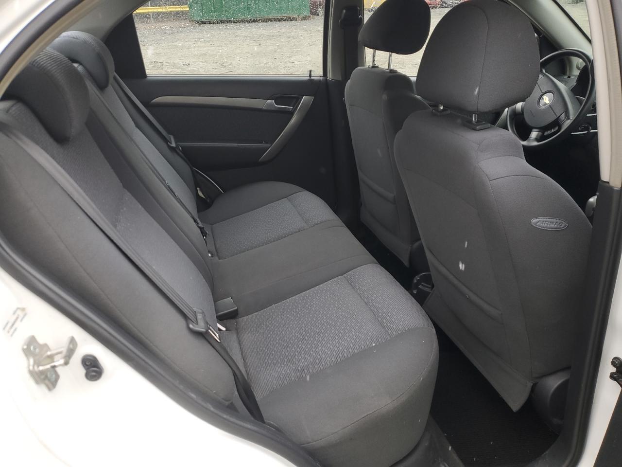 2008 Chevrolet Aveo - Image 10