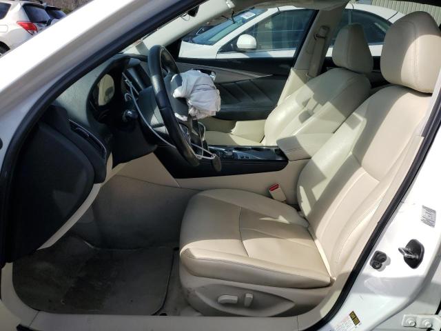 Седани INFINITI Q50 2015 Білий