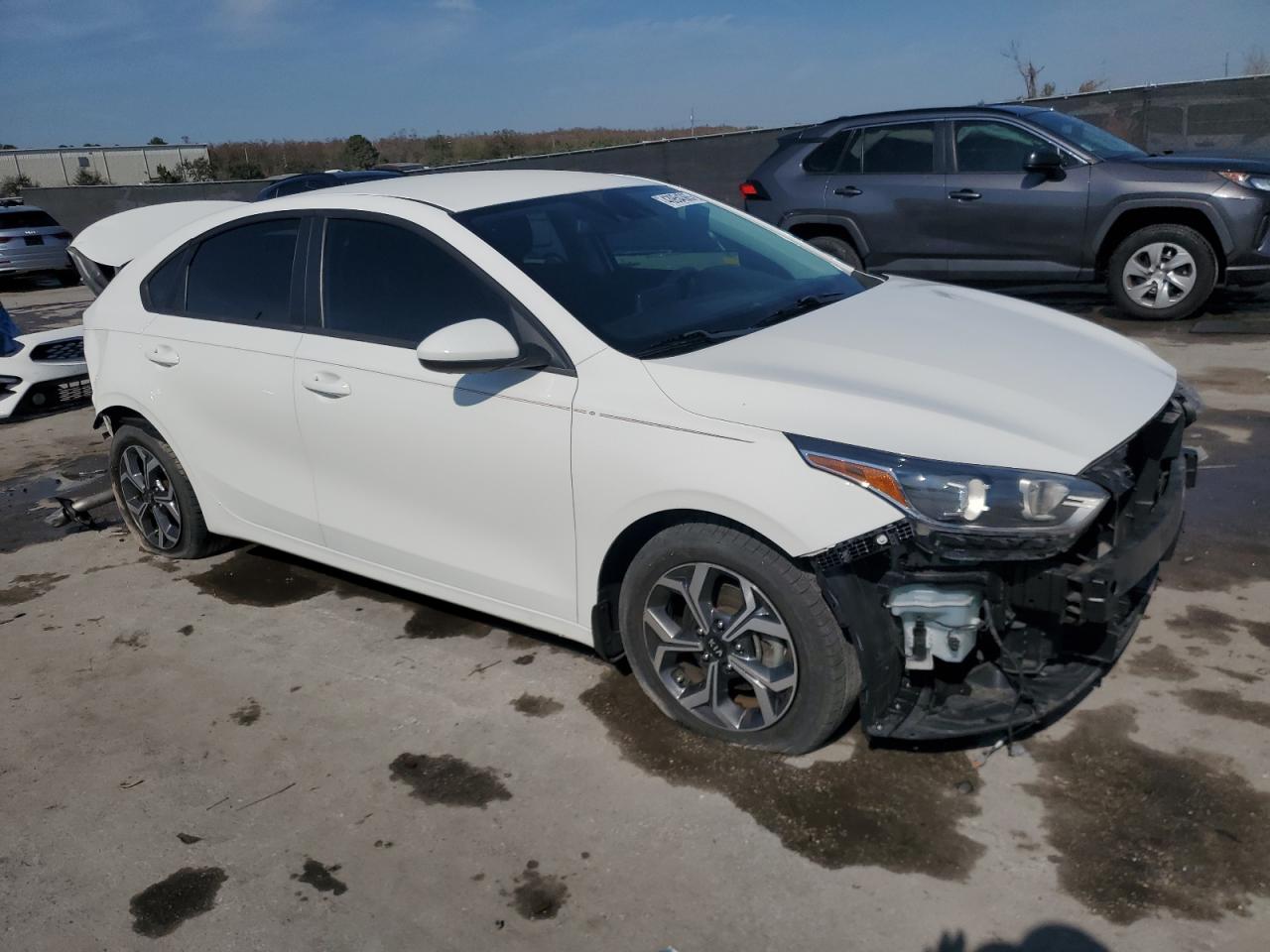 2020 Kia Forte - Image 4