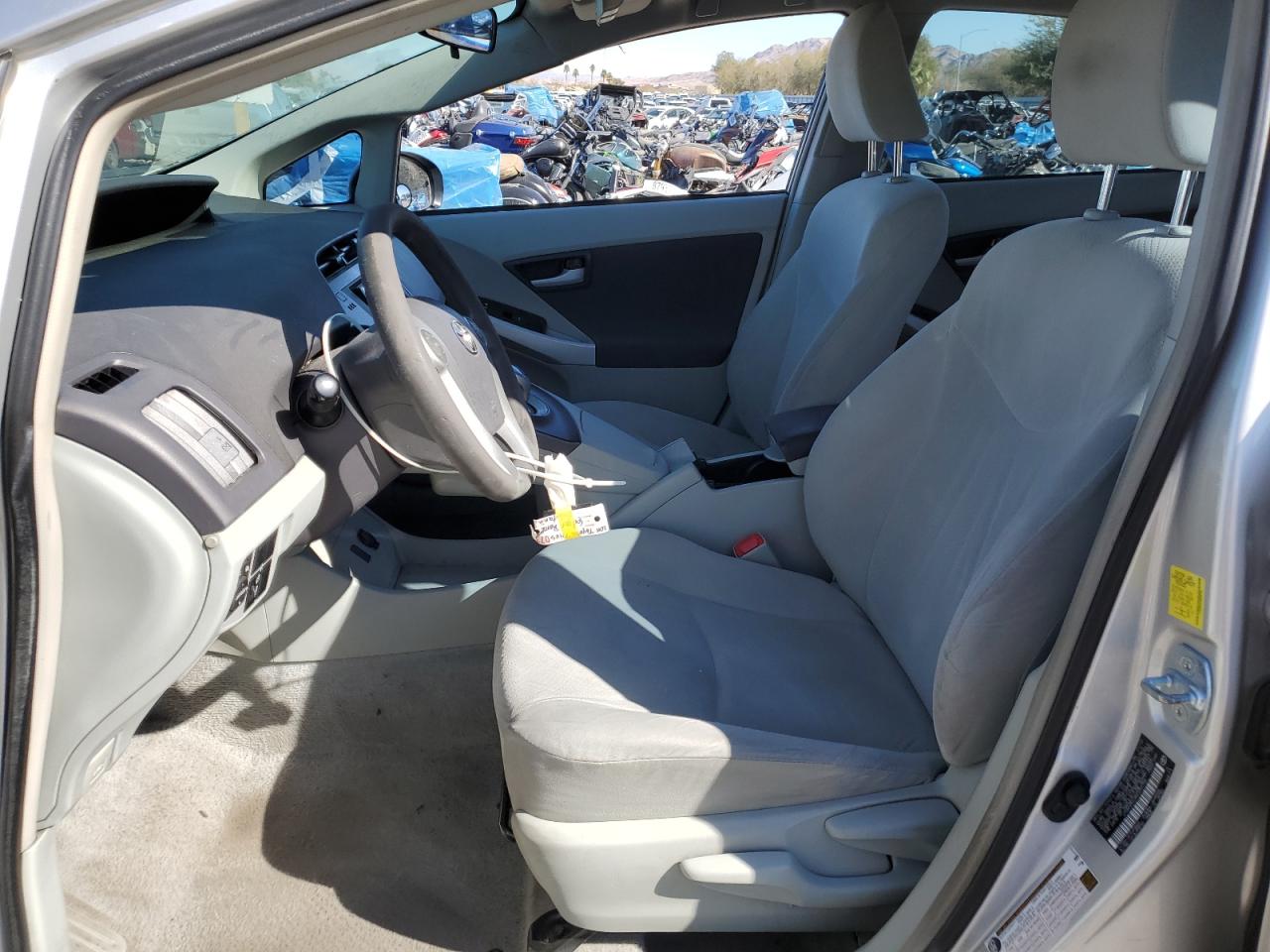 2011 Toyota Prius - Image 7