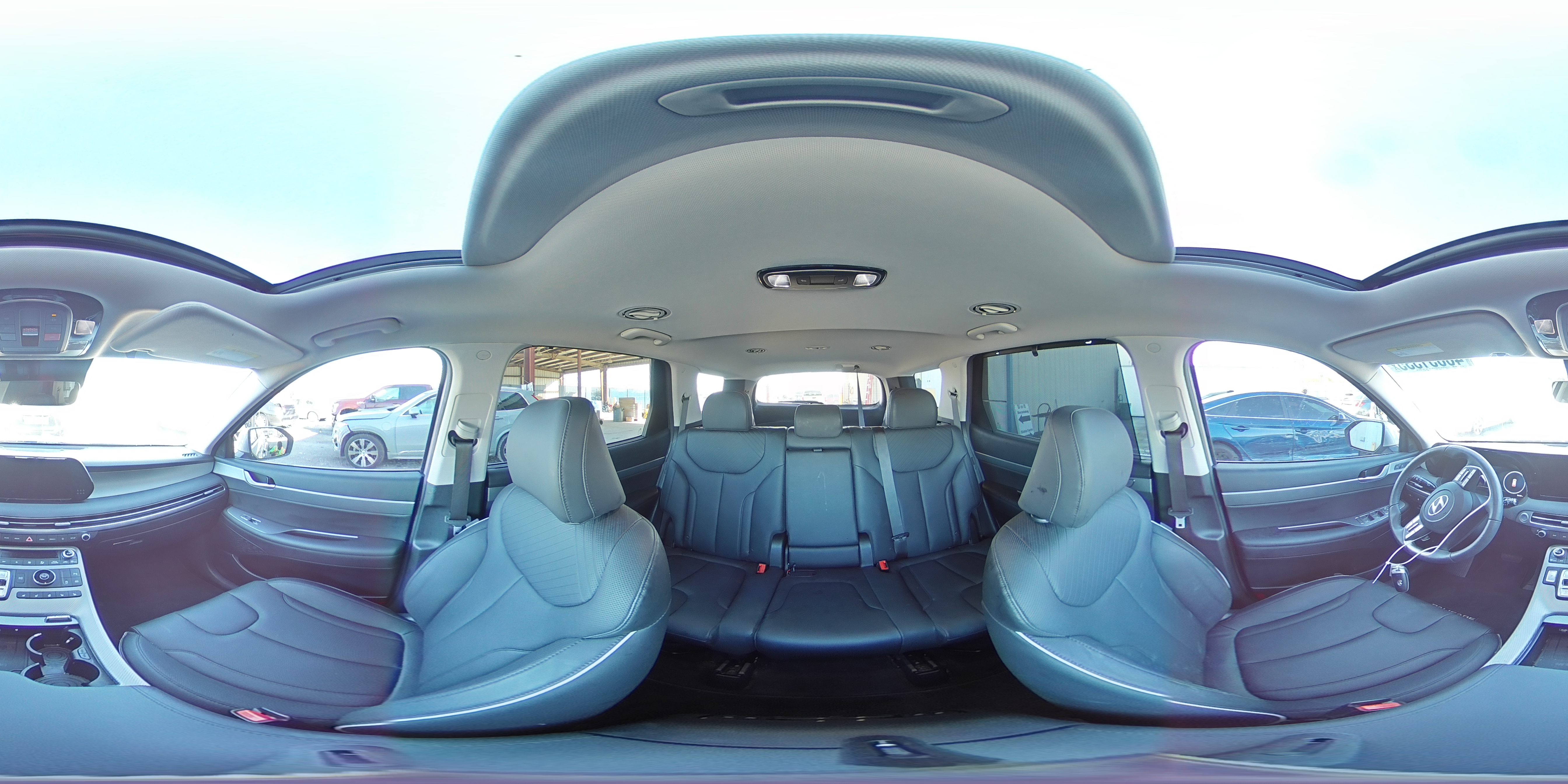 2024 Hyundai Palisade - Image 16
