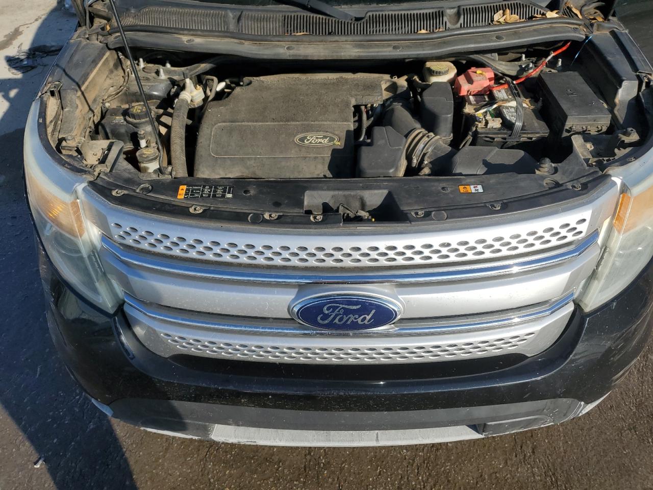 2014 Ford Explorer - Image 12