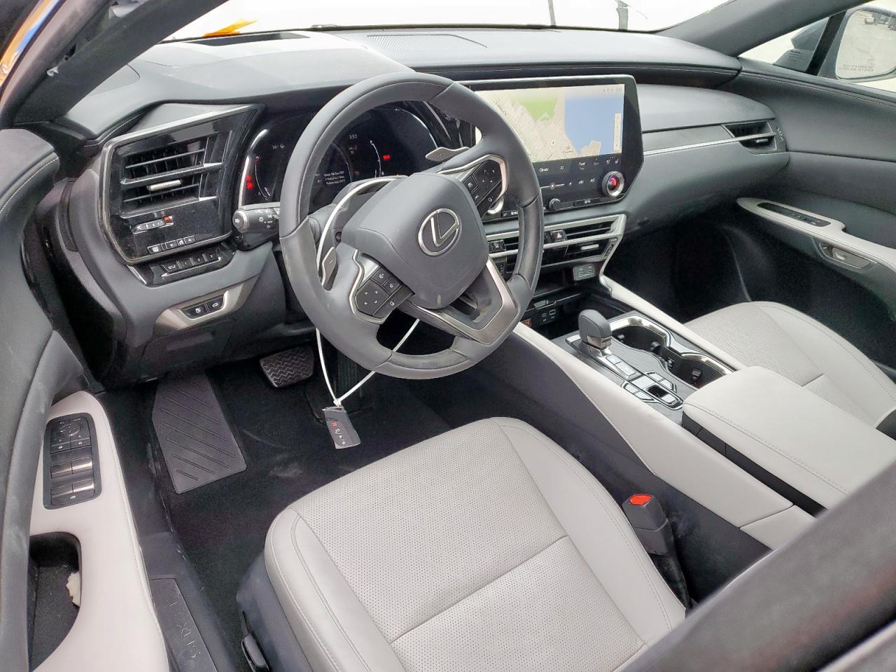 2024 Lexus RX - Image 8