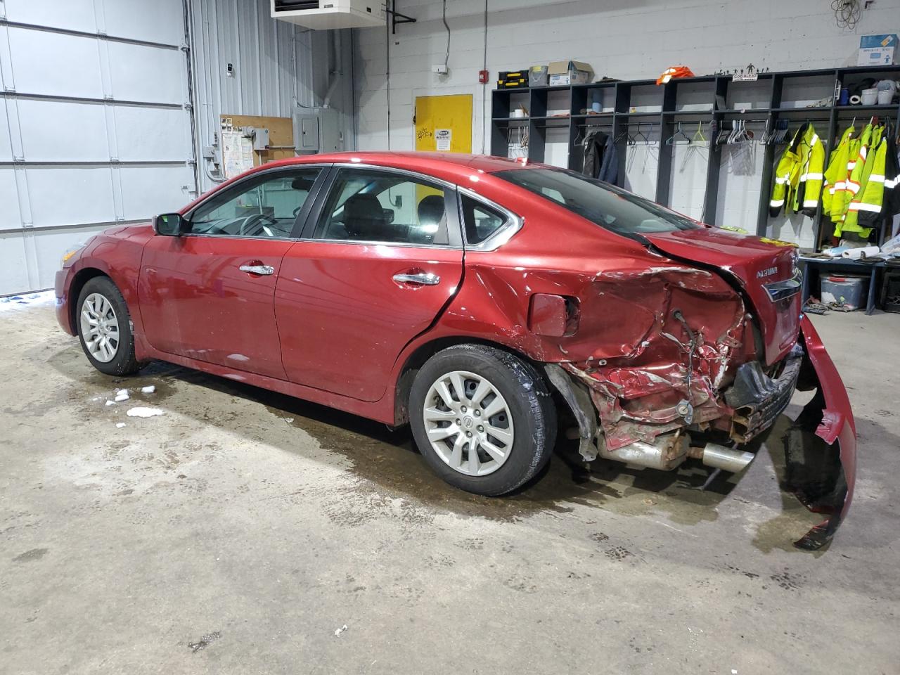 2014 Nissan Altima - Image 2