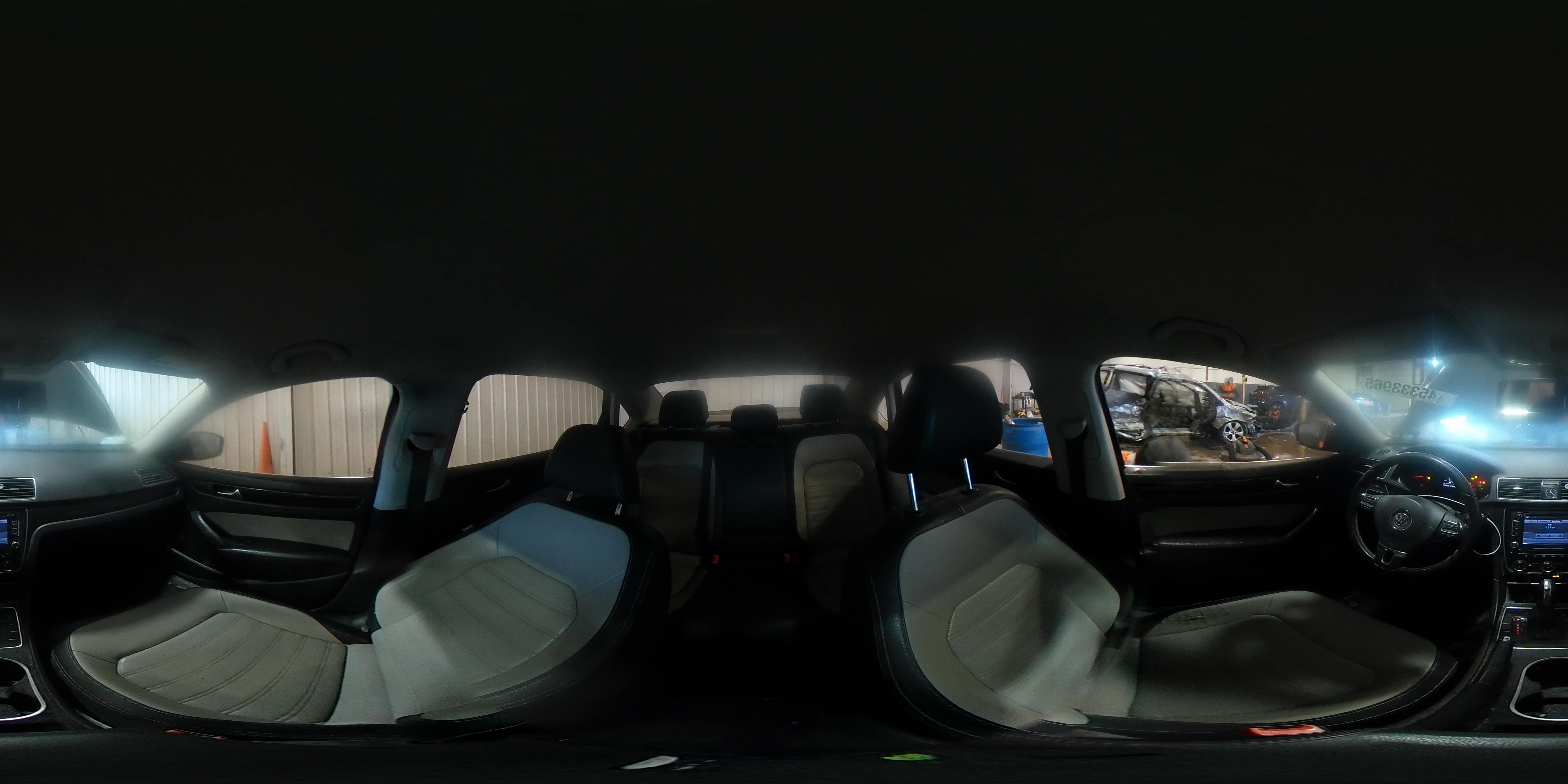 2014 Volkswagen Passat - Image 15